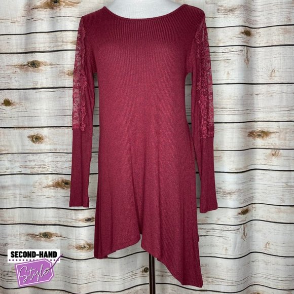 Premise Lace-sleeve Sharkbite hem Lightweight Sweater - Picture 1 of 4